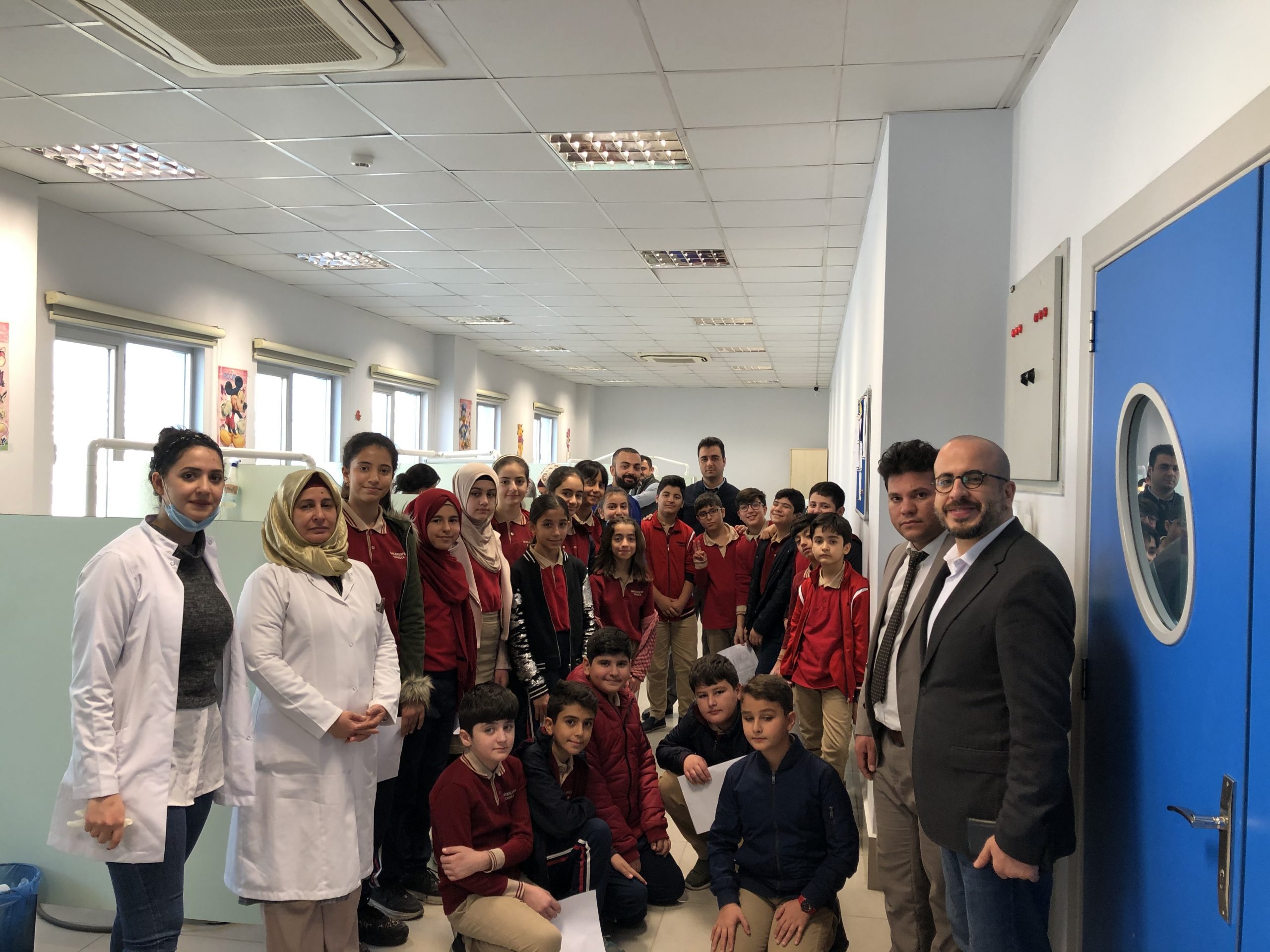school children Visiting Dentistry Polyclinic